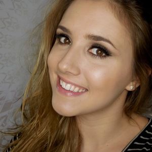 Meet your Posher, Andie